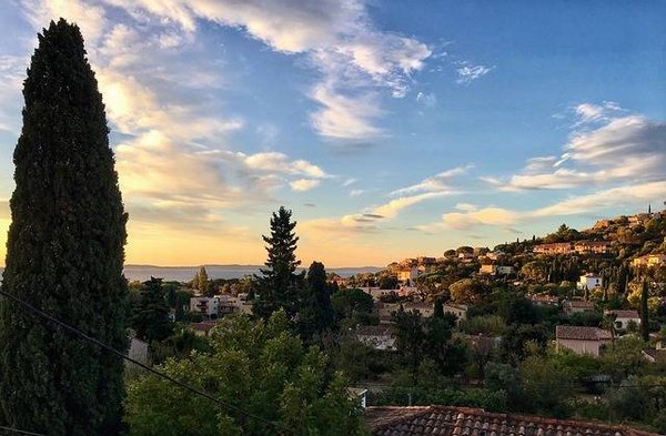 Où trouver une bonne affaire pour acheter de l'immobilier de luxe au Lavandou ?